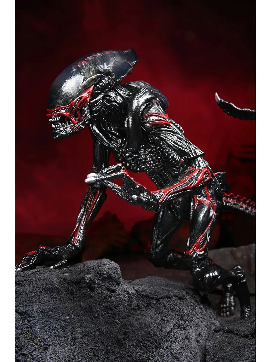 Фигурка Чужой 18см Ultimat Kenner Tribute Night Cougar Чужой