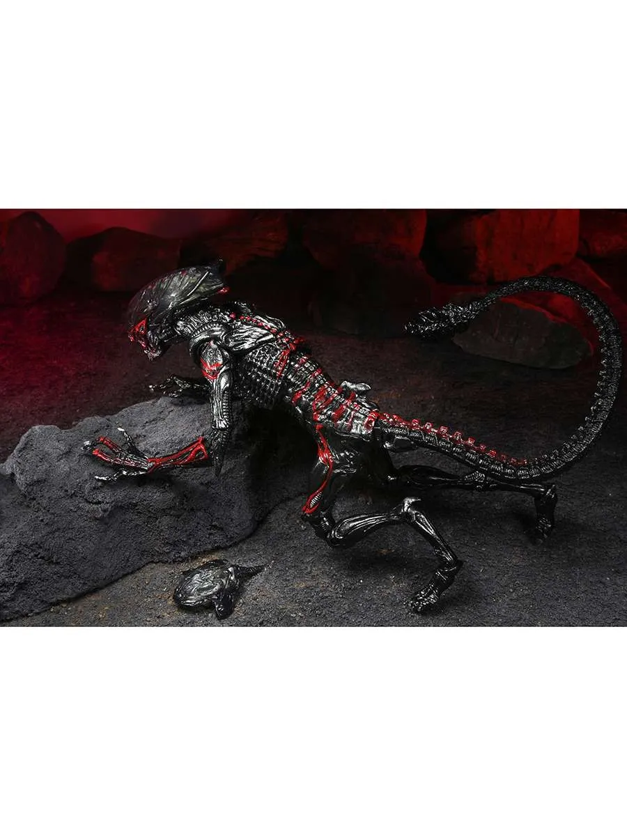 Фигурка Чужой 18см Ultimat Kenner Tribute Night Cougar Чужой