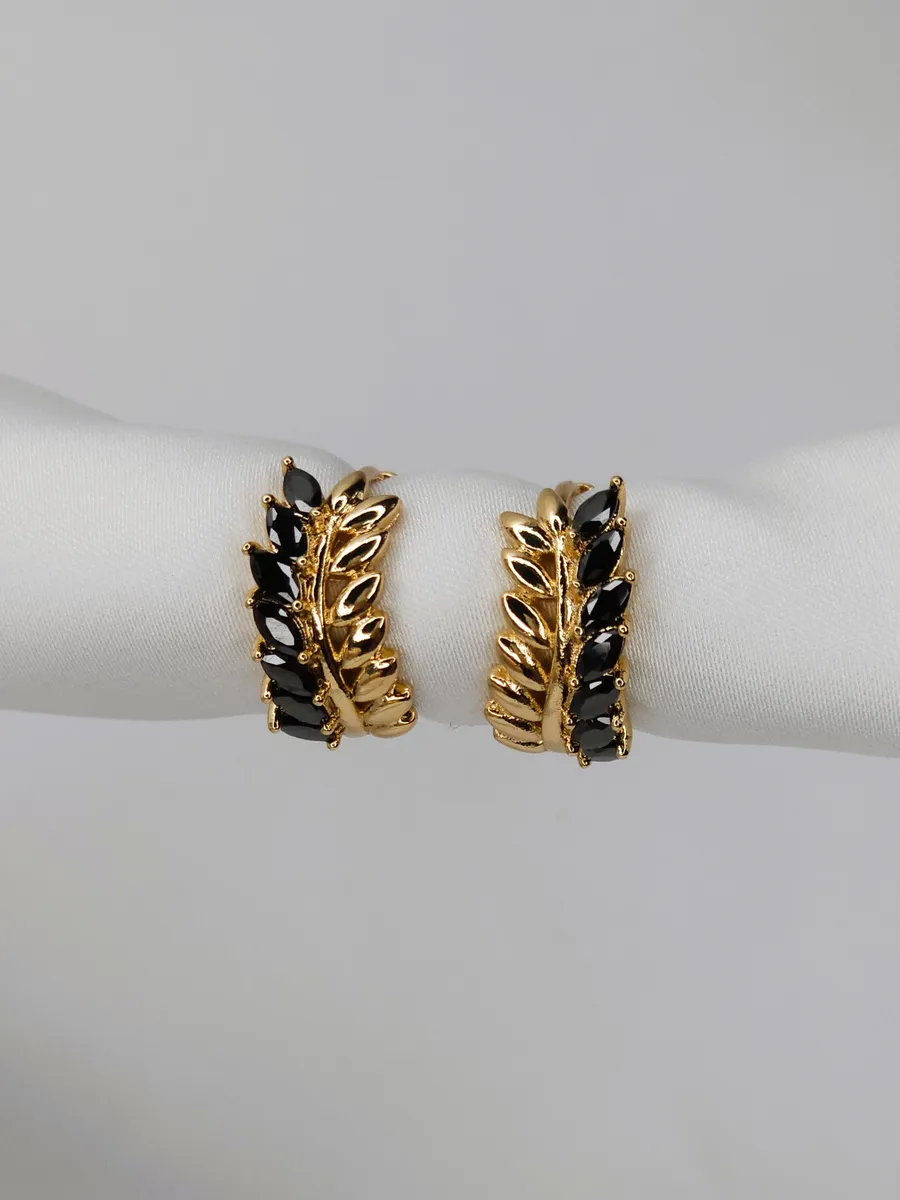 Серьги повседневные, классические 1,5 см.