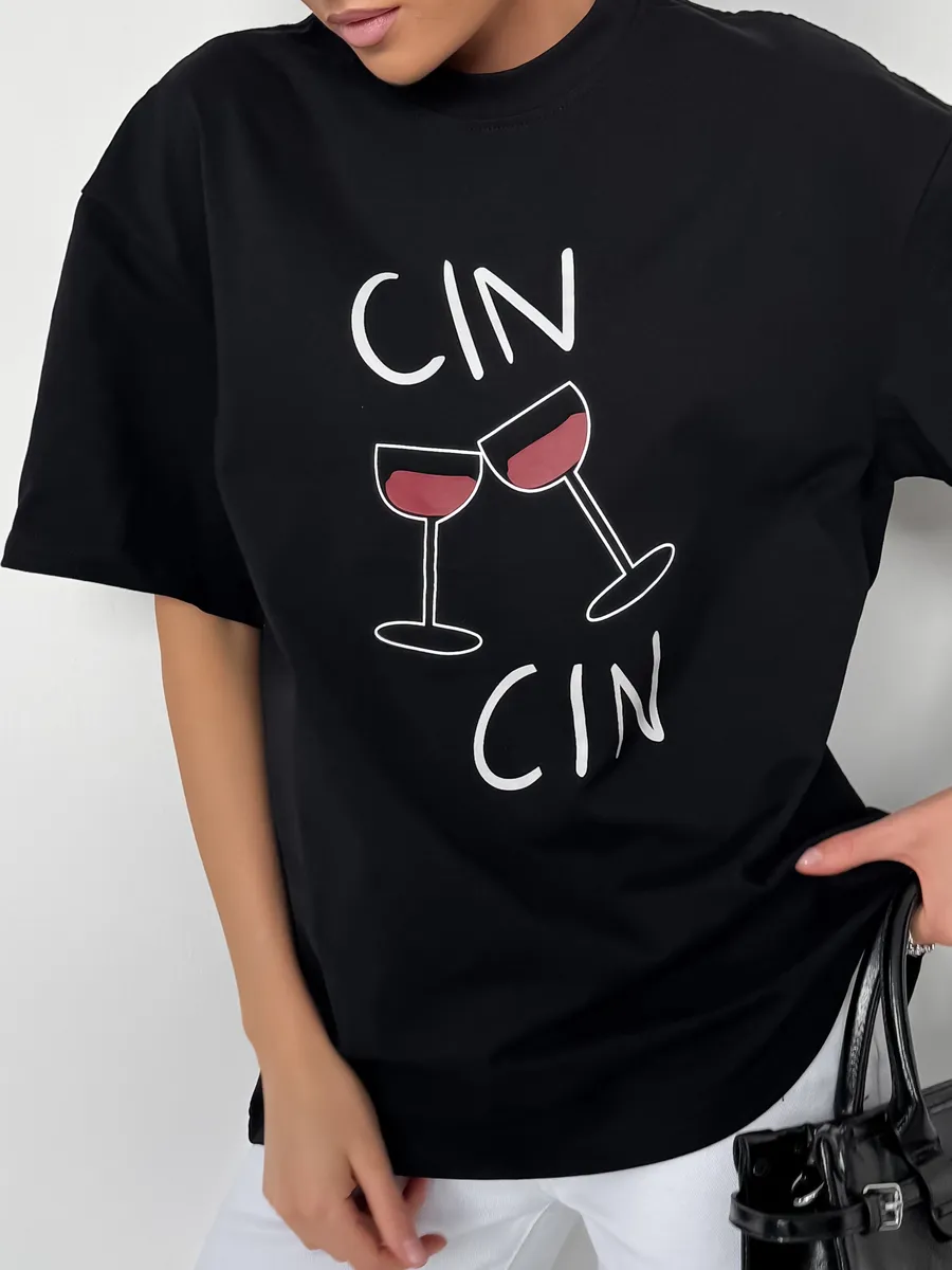 Футболка с прикольным принтом подарок подруге